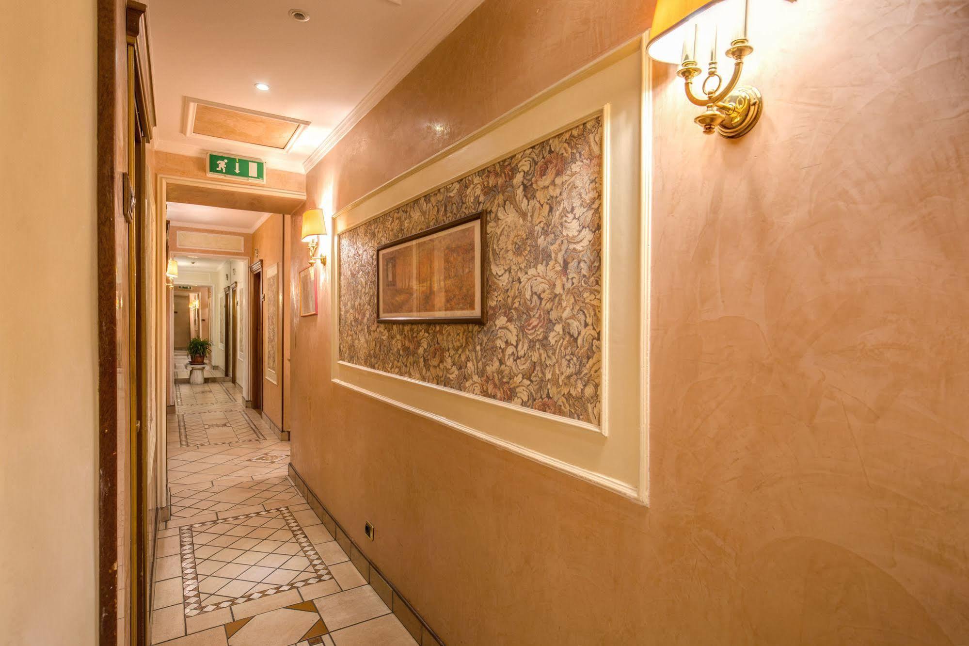 Hotel Montreal Roma